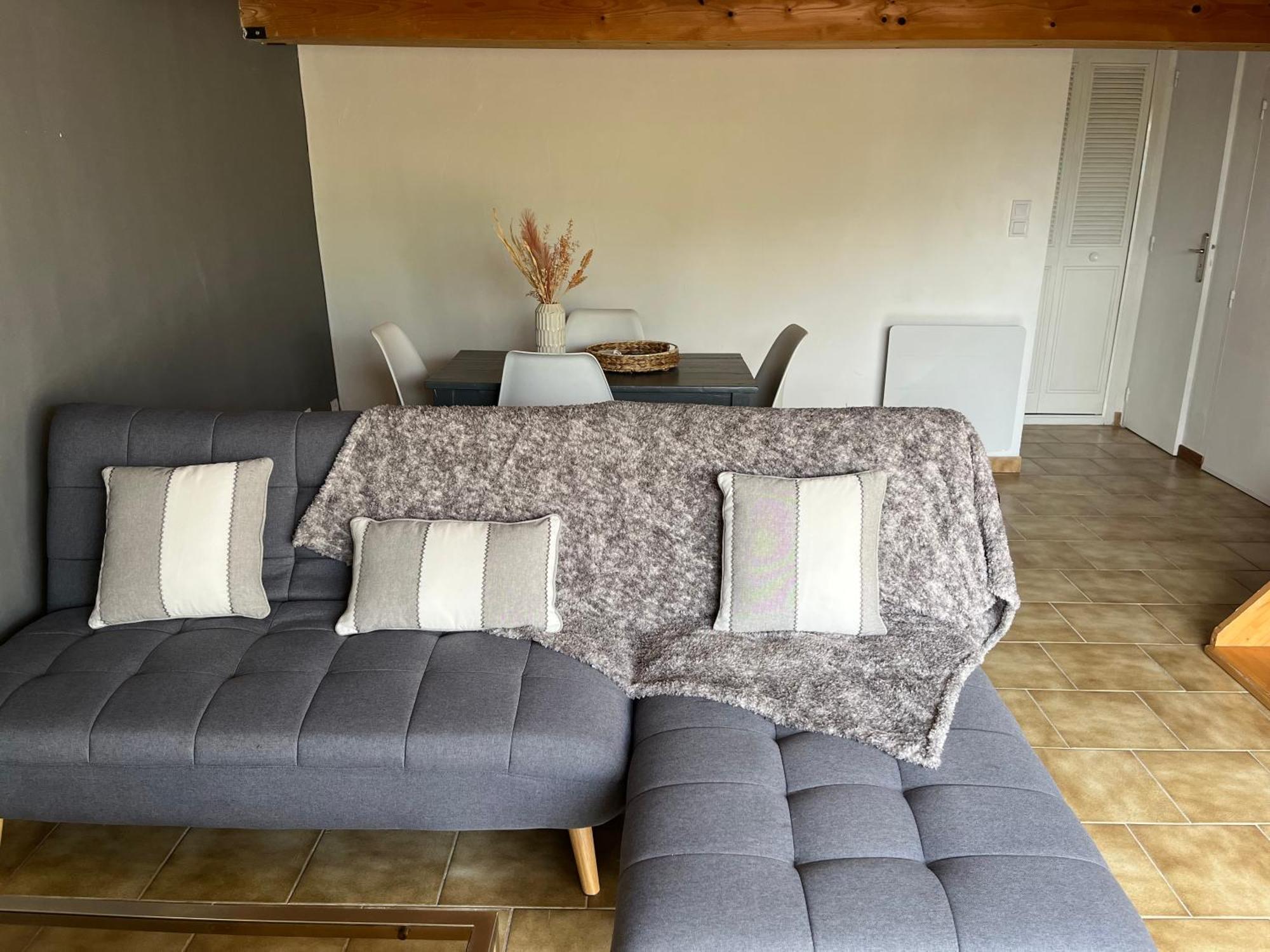 Duplex Lumineux Sur Gde Terrasse, Balneo Double, Parking Prive, Clim, Local Velos Entraigues-sur-la-Sorgue Luaran gambar