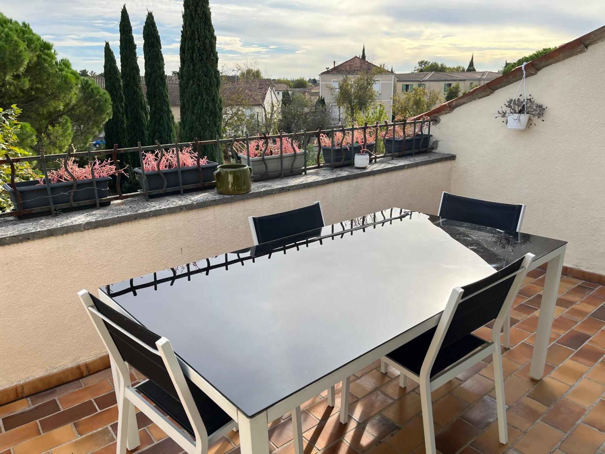 Duplex Lumineux Sur Gde Terrasse, Balneo Double, Parking Prive, Clim, Local Velos Entraigues-sur-la-Sorgue Luaran gambar