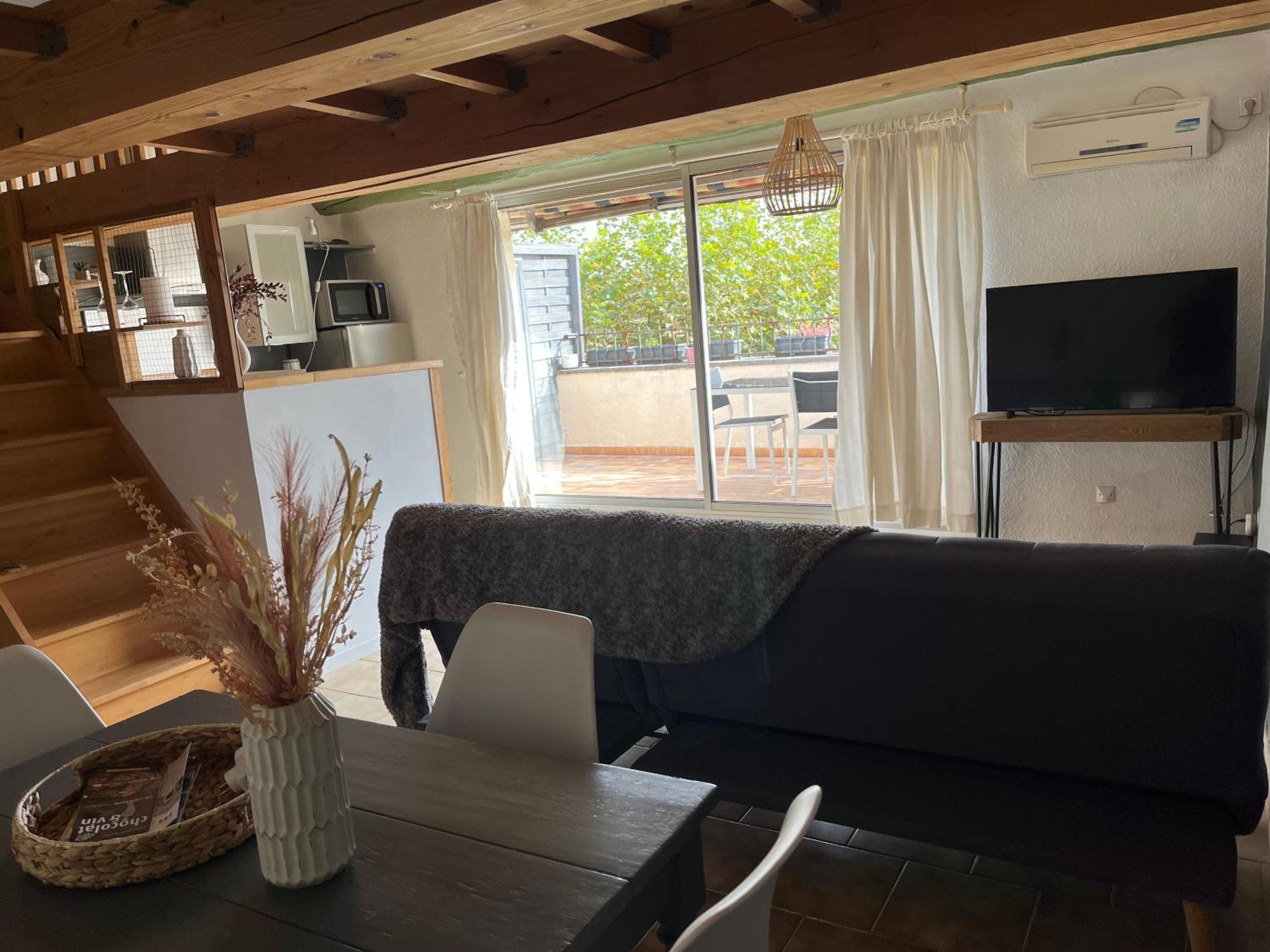 Duplex Lumineux Sur Gde Terrasse, Balneo Double, Parking Prive, Clim, Local Velos Entraigues-sur-la-Sorgue Luaran gambar